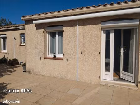 particulier vend jolie maison t4 plein pied avec piscine au calme d'une impasse en centre 