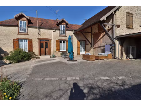 maison 200m2 vendeuvre