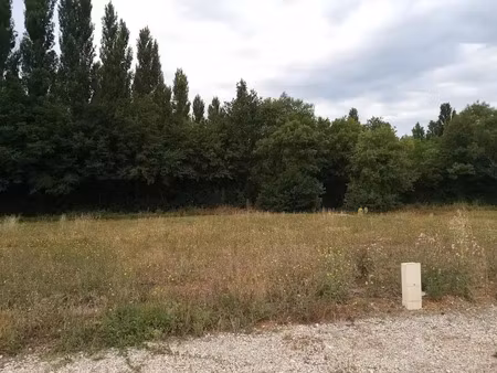 vente terrain à batir à montpellier-de-médillan (17260)  49 000 €