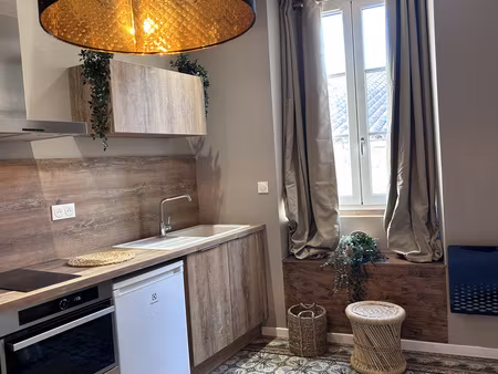 avignon intra muros rue vernet t1 bis entièrement rénové