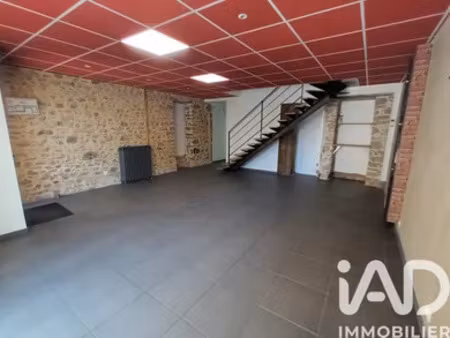 immeuble à bressuire (79300)