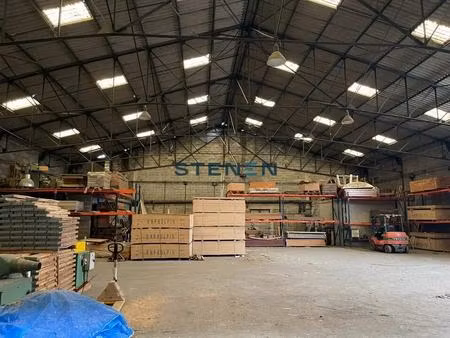 vente local d'activités 1 000 m²