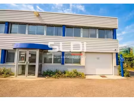 location local d’activités 140m² à 930m²