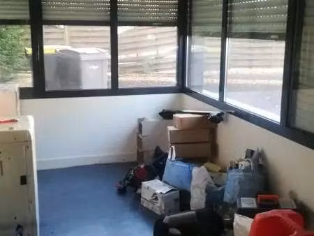 vente local d'activités 304 m²