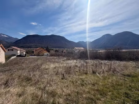 vente terrain 857 m² à théus (05190)  128 000 €