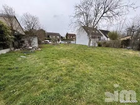 vente terrain 773 m² à chelles (77500)  200 000 €