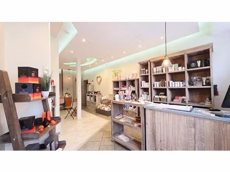 vente locaux professionnels 6 pièces 100 m² à bourges (18000)  168 500 €