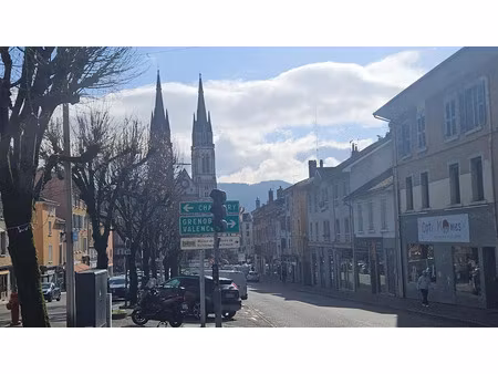 vente locaux professionnels 93 m² à voiron (38500)  107 000 €