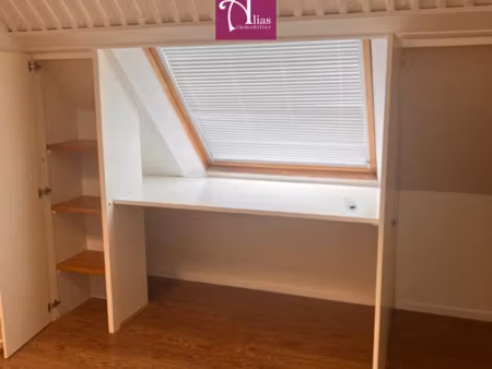 bureau 10m2 très calme à l'étage jarry