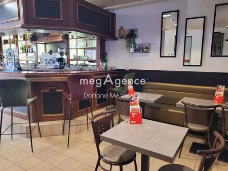 vente locaux professionnels 140 m² à la roche-sur-yon (85000)  258 000 €