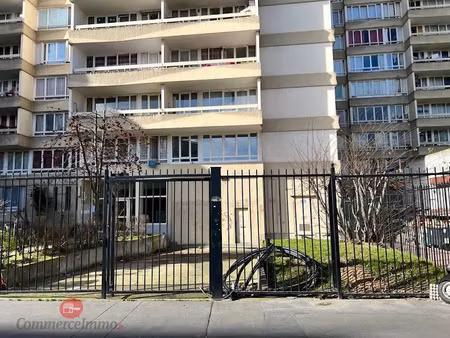 vente locaux professionnels 800 m² à aubervilliers (93300)  1 384 000 €