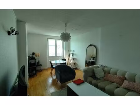 location appartement  m² t-3 à brest  630 €