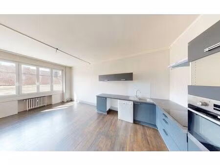 location appartement  59.93 m² t-2 à saint-étienne  632 €