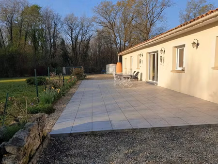 vente maison à coulombiers (86600) : à vendre / 116m² coulombiers