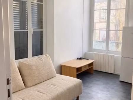 location appartement 2 pièces 23.38 m² à estissac (10190)  395 €