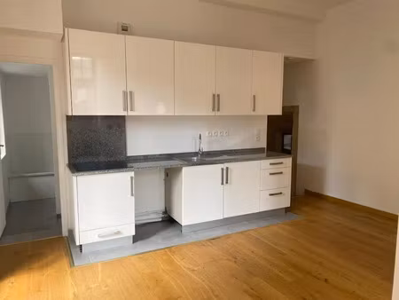 location appartement 2 pièces 47 m² à nevers (58000)  414 €