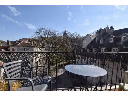 appartement centre ville en duplex avec balcon