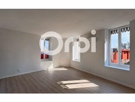 location appartement  59.33 m² t-3 à la côte-saint-andré  665 €