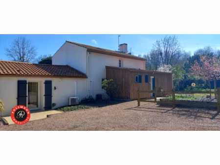 vente maison 5 pièces 112 m² la chapelle-hermier (85220)