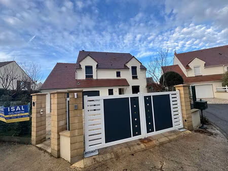 maison 8 pièces 160 m² à louer marolles-en-brie 94440 ? | era immobilier