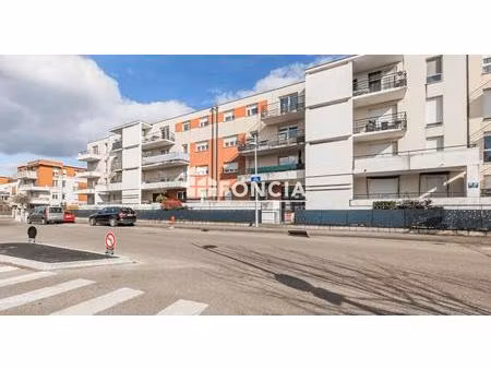 spécial investisseur – 3p de 57 94 m² avec balcon et parking intérieur. vendu loué 6 510 €