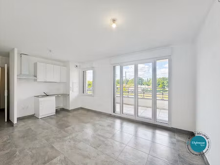 vente appartement 2 pièces  44.98m²  mennecy