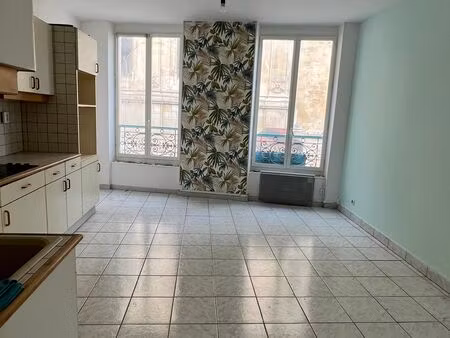 t3 en plein centre de pontoise