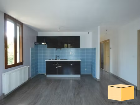 appartement 4 pièces sur seyssel (01420) avec une cave et un ga
