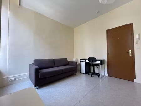 studio meublé proche mairie