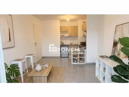 appartement t2 avec terrasse et parking sous- sol