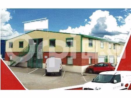 vente local d'activités 1 100 m²