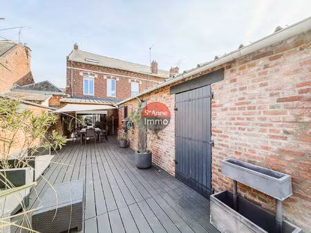 roye - centre ville - maison mitoyenne - 5 chambres - jardin