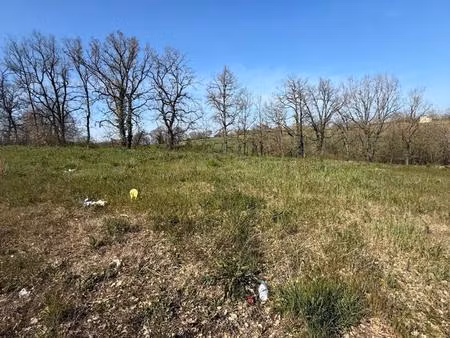 terrain de 652m2 dans un lotissement calme