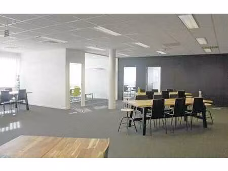 en direct du proprietaire - 1.100 €/m²