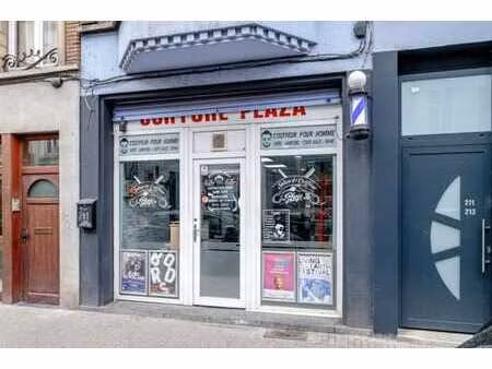 lot 1 : le rez-de-chaussée commercial