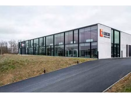 immeuble industriel de construction neuve à louer à tubize