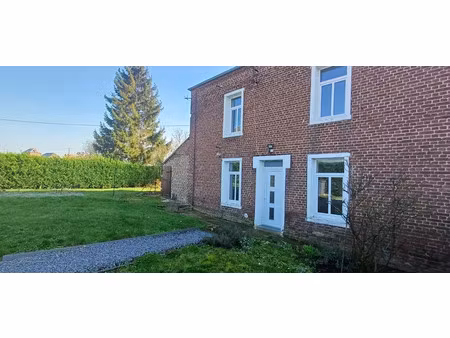 location maison 3 pièces 72 m² à gommegnies (59144)  650 €