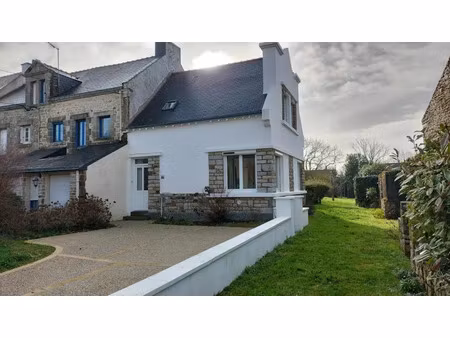 location meublée maison 2 pièces 56 m² à le hézo (56450)  790 €