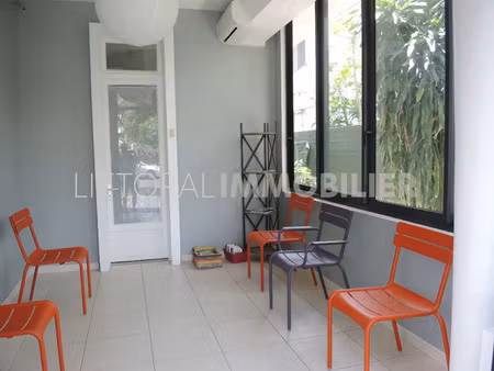 location locaux professionnels 5 pièces 11.2 m² à saint paul (97460)  795 €