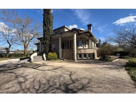 maison saint-pierre-du-mont 550 m² t-8 à vendre  876 200 €