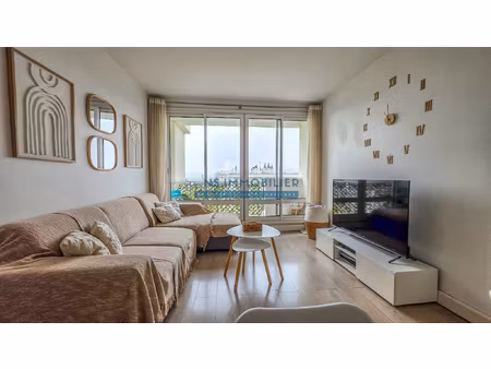 appartement f3 + balcon + cave + parking