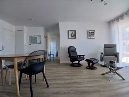 ouistreham_ appartement 59m2 _2chambres _terrasse _ascenseur_parking