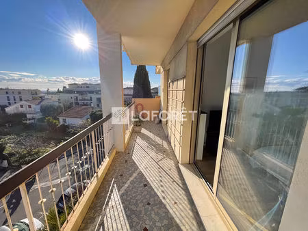 appartement saint laurent du var 2 pièce(s) 53 m2