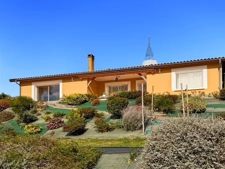 maison à vendre 4 pièces et studio - lupiac (32) - 145 m2 - 2497 m2 de terrain