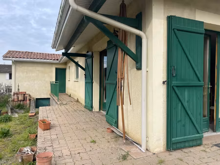 la réole centre - maison plain-pied de 92 m2 avec garage et