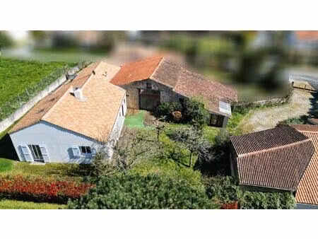 vente maison 6 pièces 140 m² la roche-sur-yon (85000)