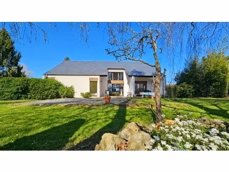 maison d'architecte à vendre 5 pièces avec garage sur 2401 m² de terrain à visker (65)