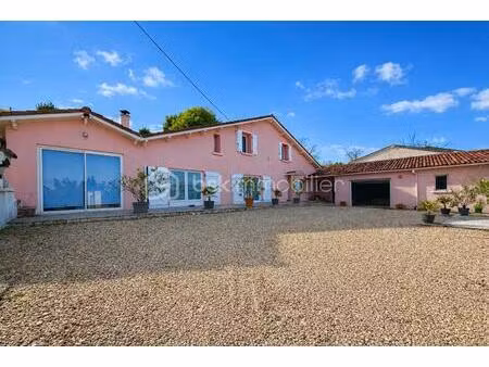 maison de 135 m² à coutras