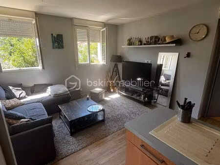 immeuble mixte de 115 m² à saint-paul-trois-chateaux