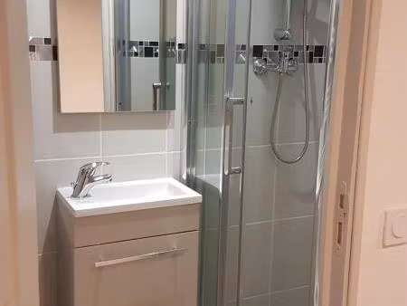 studio / 23m² / corbeil essonnes (rer d)